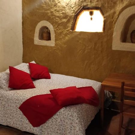 Airam Home Aragon, 7 Almansa Eksteriør bilde